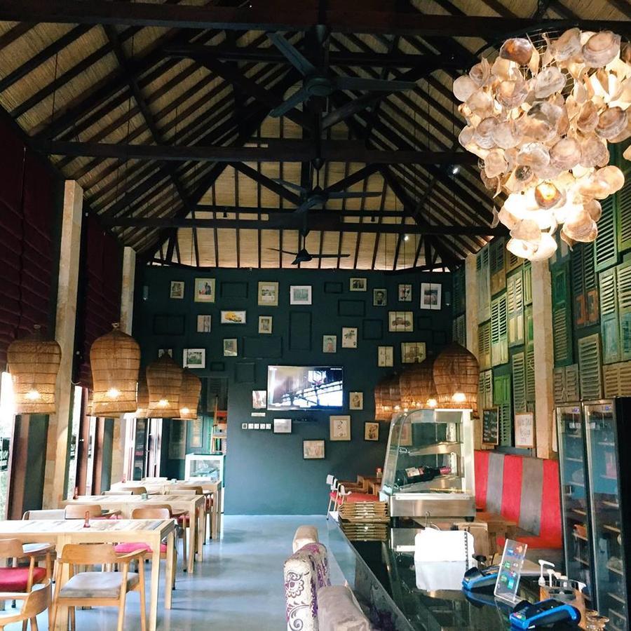 Casa Narrow Villa เนมบราลา ภายนอก รูปภาพ